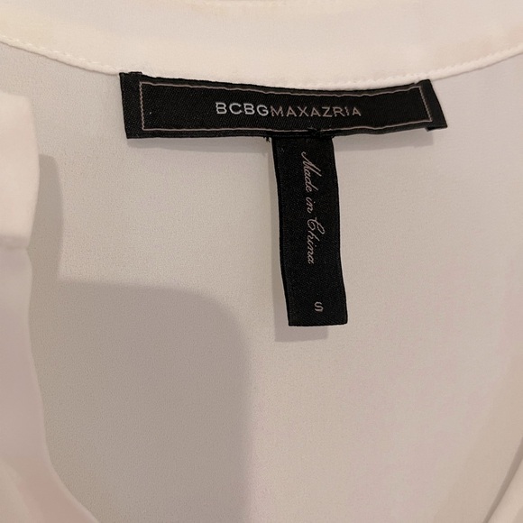 BCBG MAX AZRIA WHITE MAZIE ASYMMETRICAL TOP - Picture 2 of 8
